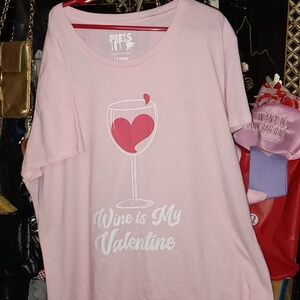 NWOT Wine is my Valentine women's XL tshirt